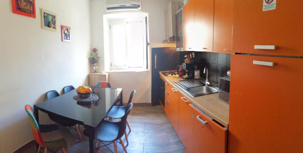 Old Town Sole Apartment Сплит Екстериор снимка