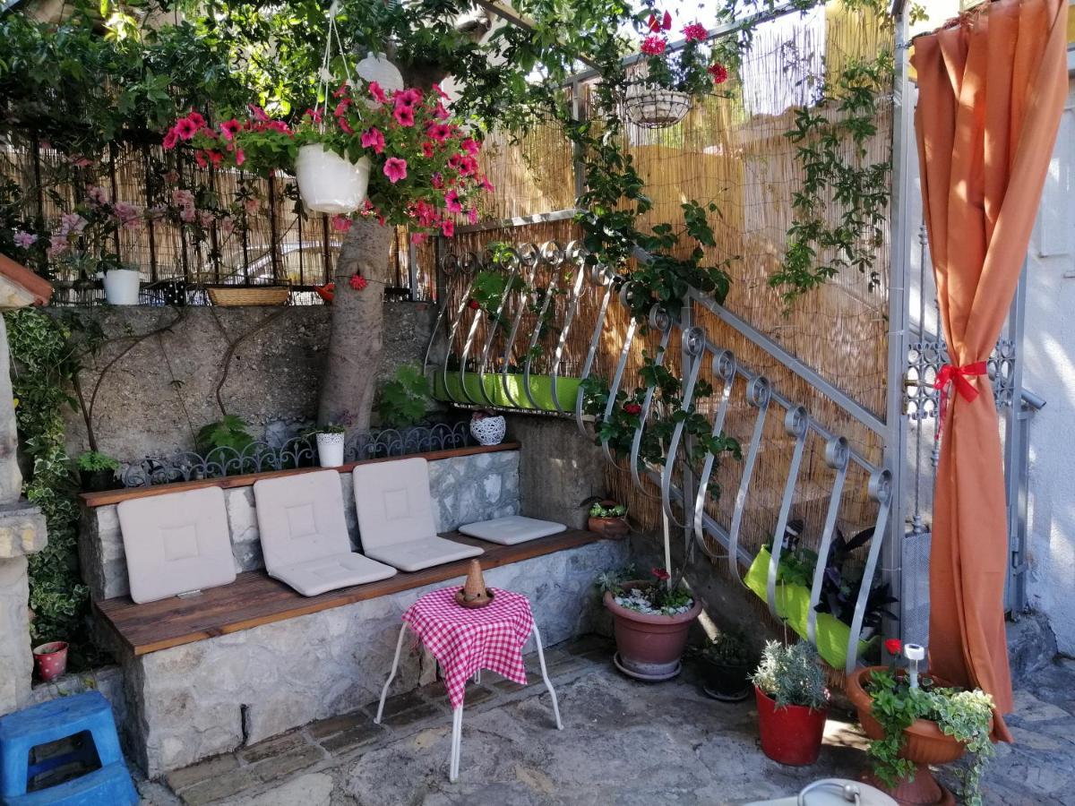 Old Town Sole Apartment Сплит Екстериор снимка